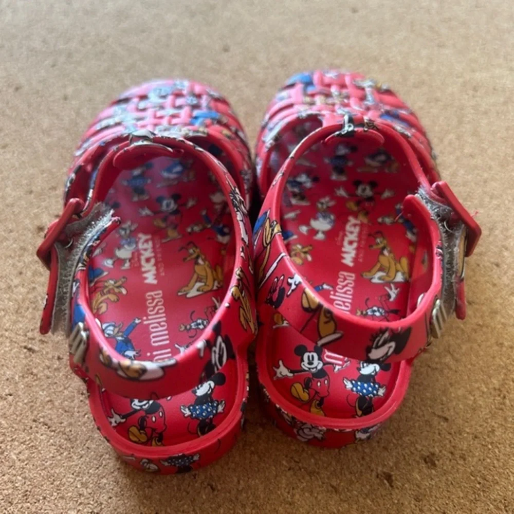 Mini Melissa 📝 description
